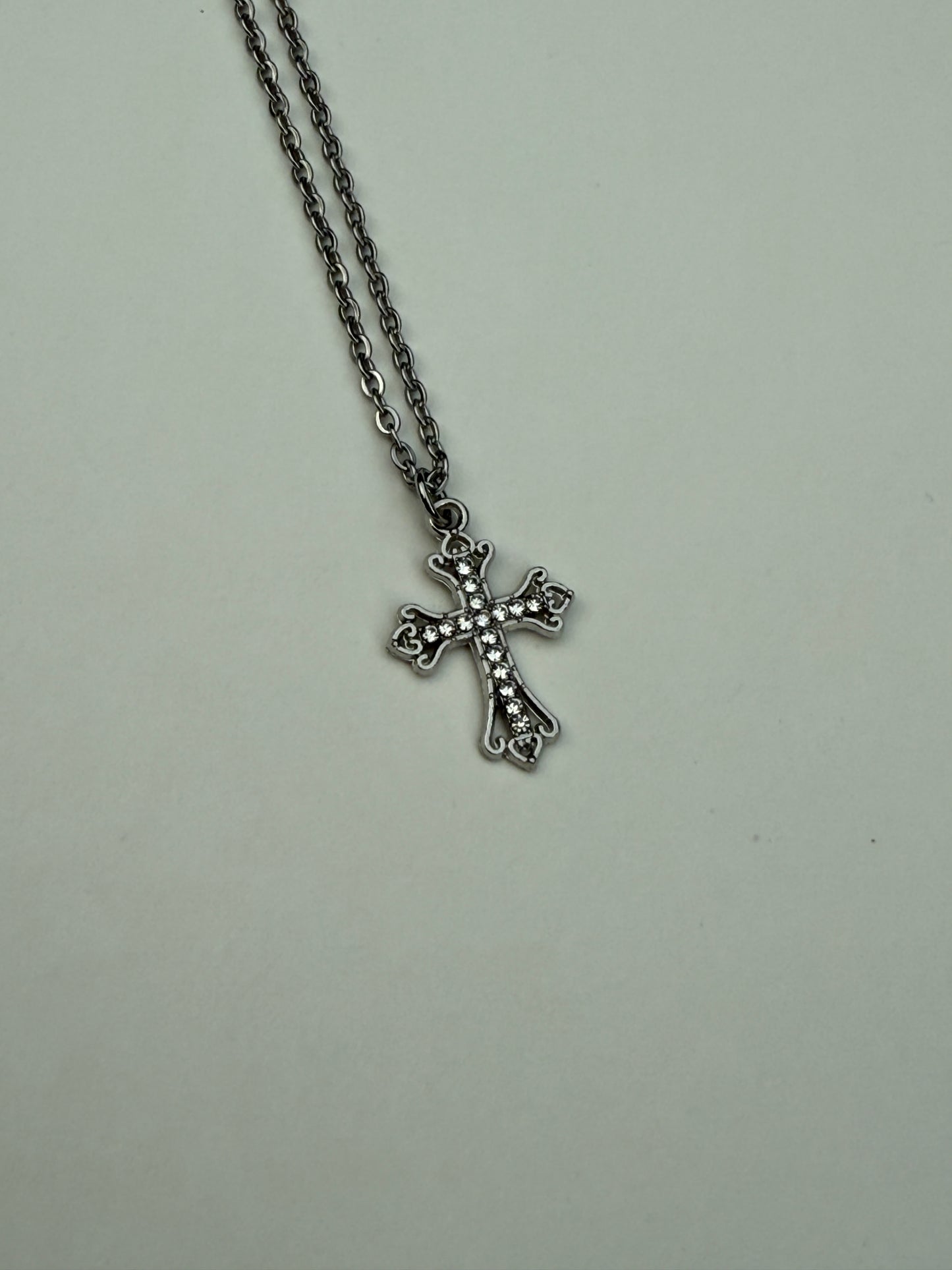simple stone cross chain