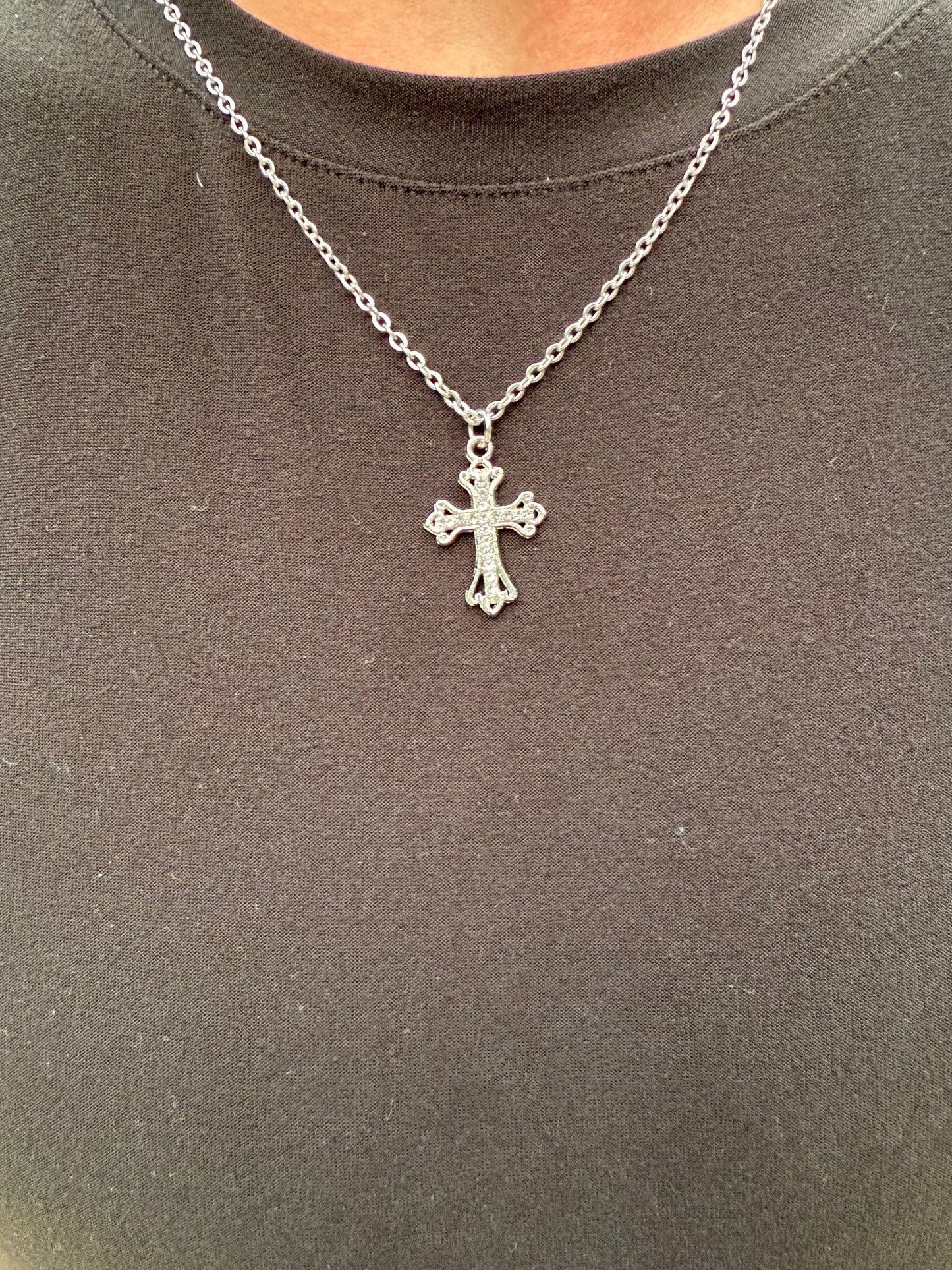 simple stone cross chain